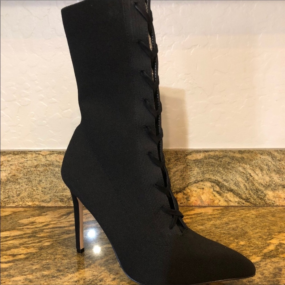 ALDO Size 8.5 US! BRAND NEW!! price is FIRM